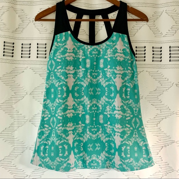 • [Fabletics] Zion Seafoam Tank • - Picture 1 of 13